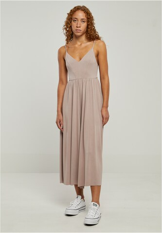 Tuta jumpsuit di Urban Classics in rosa