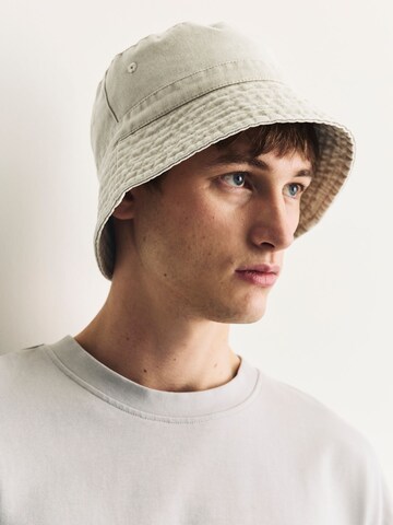 Chapeaux Next en beige