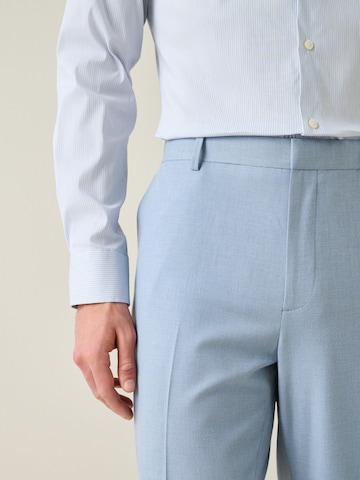 Regular Pantalon à plis 'Motionflex' Next en bleu