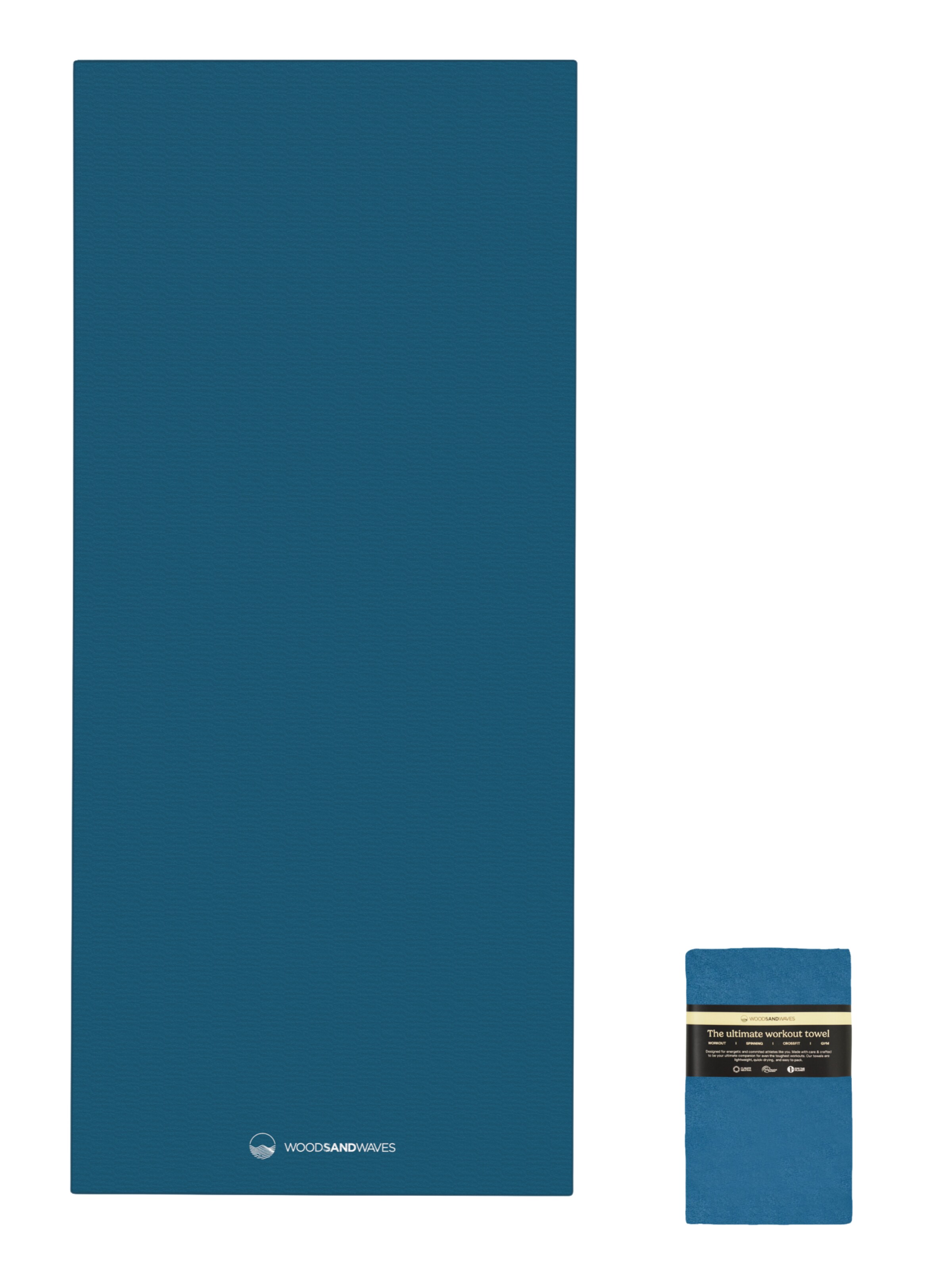 woodsandwaves Towel 'Clear Blue' in Blue