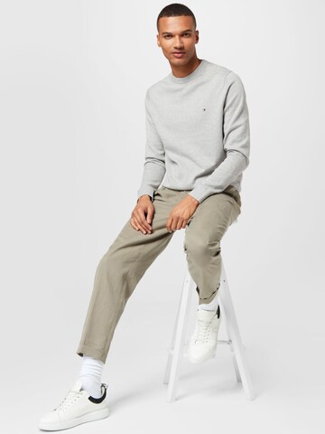 TOMMY HILFIGER Pullover in Grau