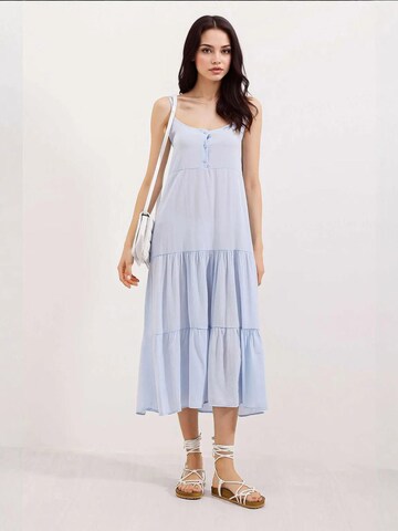 Bigdart Jurk in Blauw: voorkant
