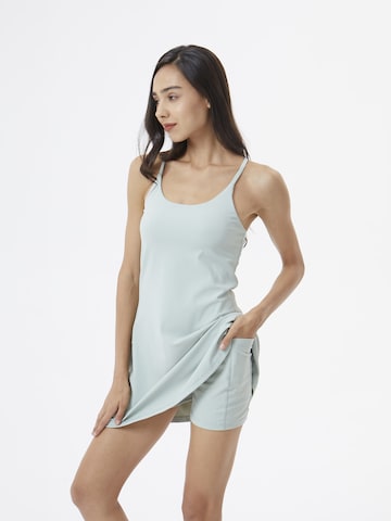 AIKI KEYLOOK Dress 'Invincible' in Green: front