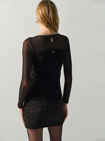 Maglietta di KOROSHI in nero