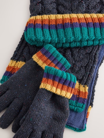 Next Set: Mütze, Schal und Handschuhe in Blau