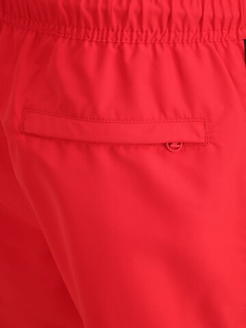 Shorts de bain Superdry en rouge