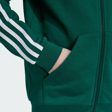 Veste de survêtement 'Essentials 3-Stripes' ADIDAS SPORTSWEAR en vert
