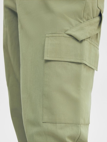 SELECTED FEMME Tapered Cargobukser 'Cille' i grøn