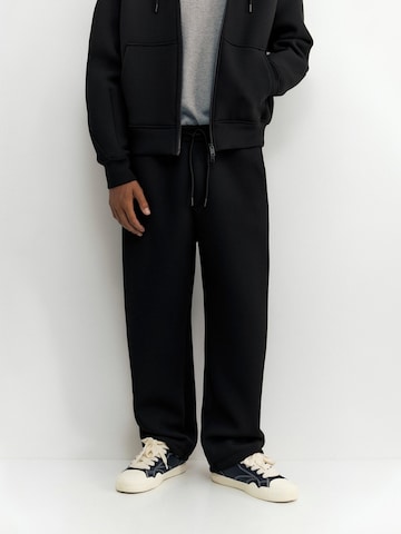 Baggy Pantaloni 'STWD' di Pull&Bear in nero: frontale