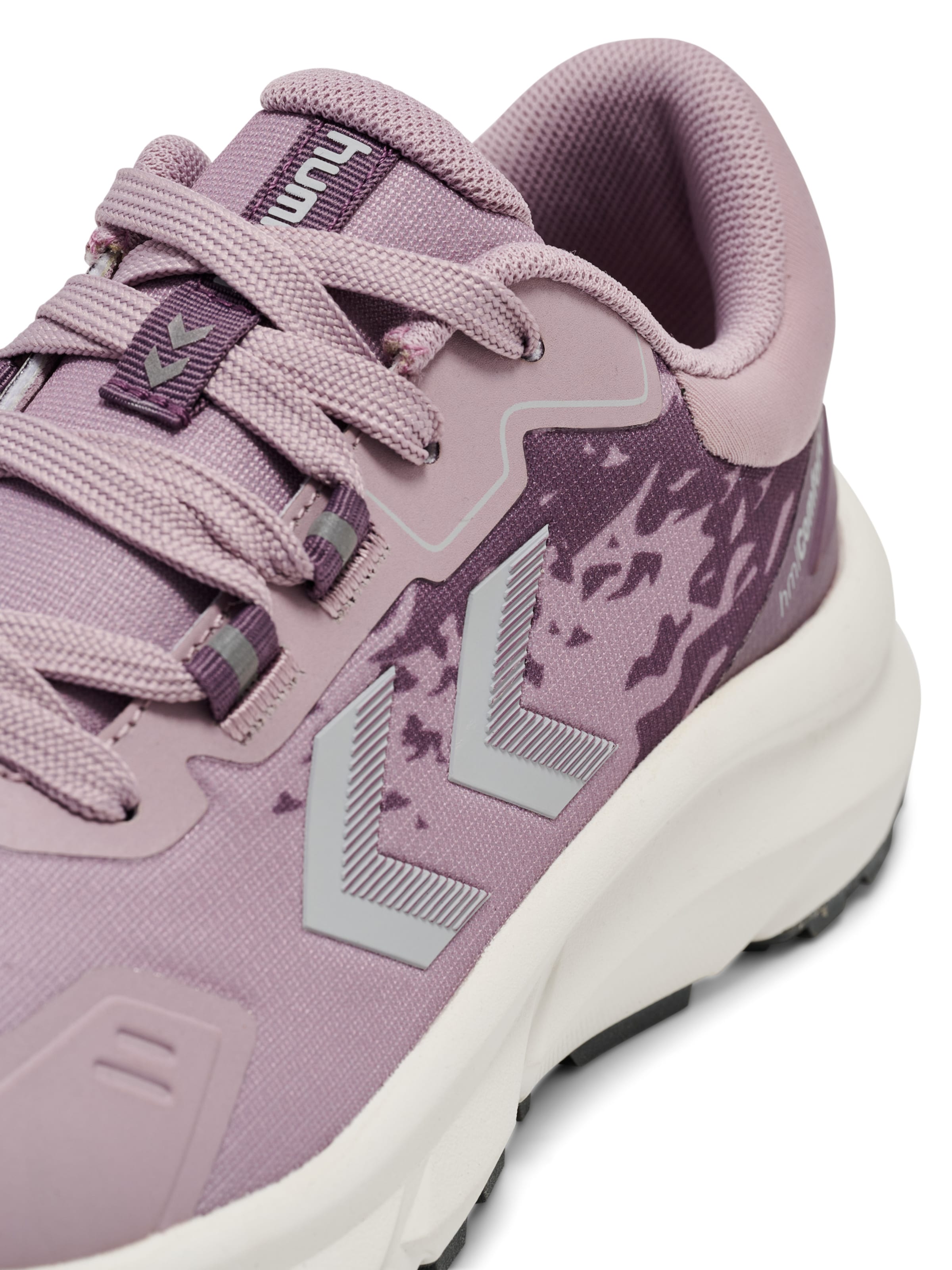 Hummel Sneaker in Lila