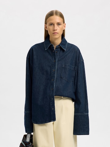 SELECTED - Blusa en azul: frente