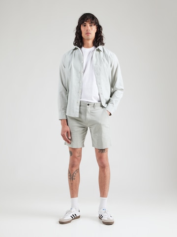 JJ Rebel Regular Shorts 'JREBSUNNY' in Grün