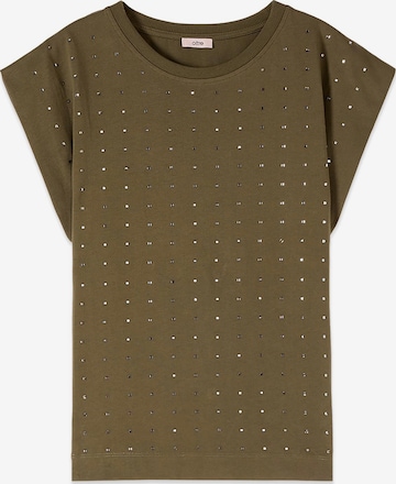 Top di oltre in verde: frontale