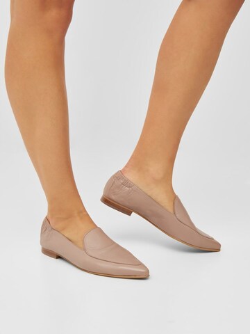 Bianco Classic Flats 'BIATRACY ' in Beige: front