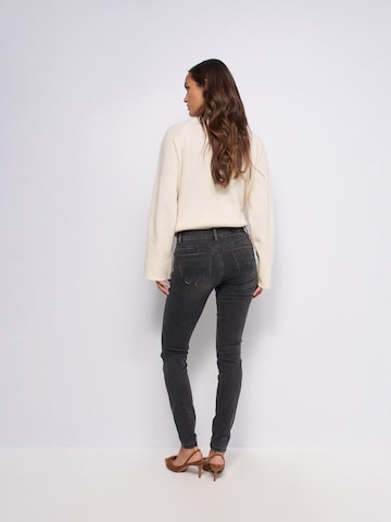 Salsa Jeans Skinny Jeans 'Wonder' in Zwart