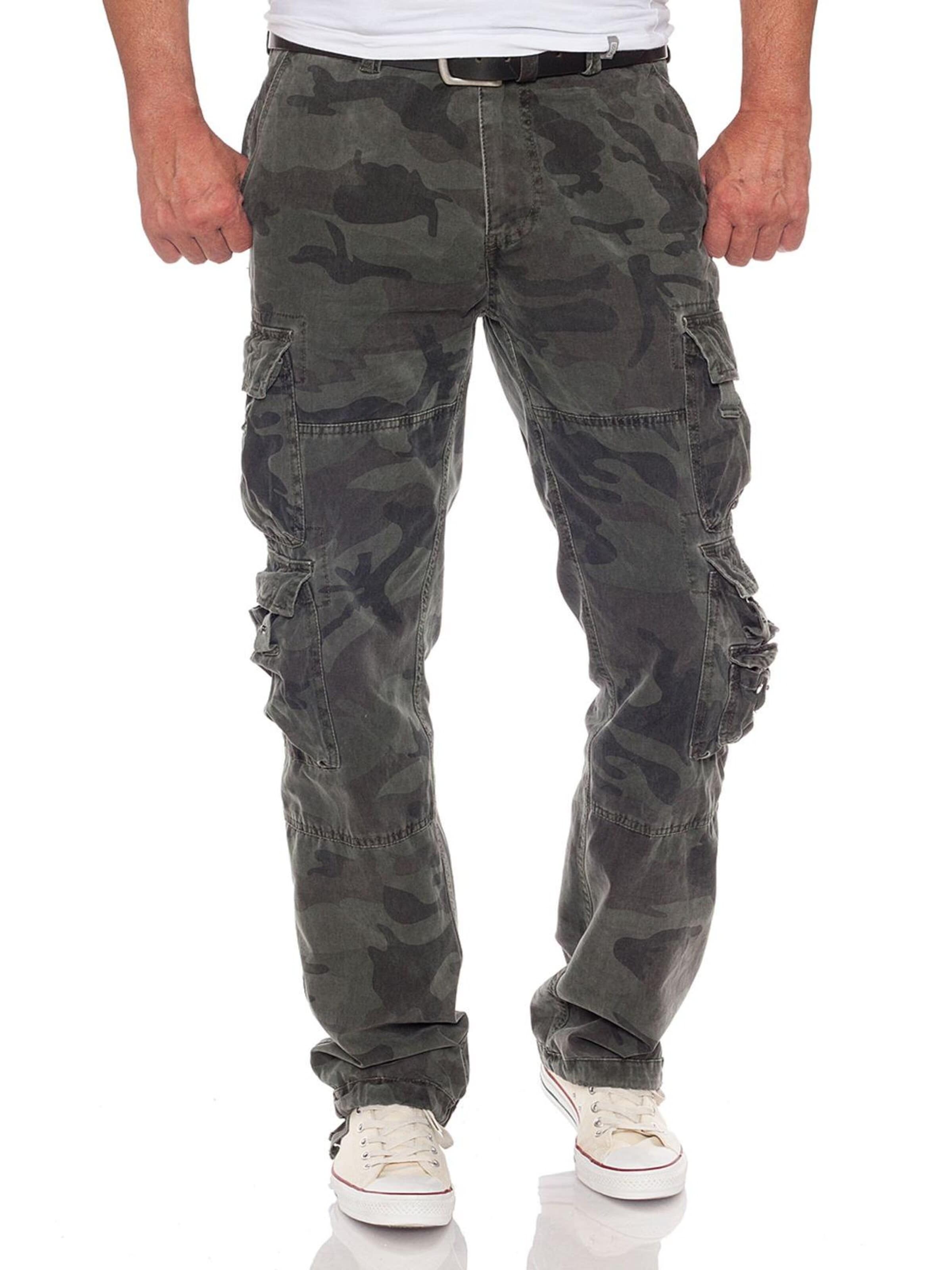 JET LAG Regular Cargo Pants 'FW 011' in Green: front