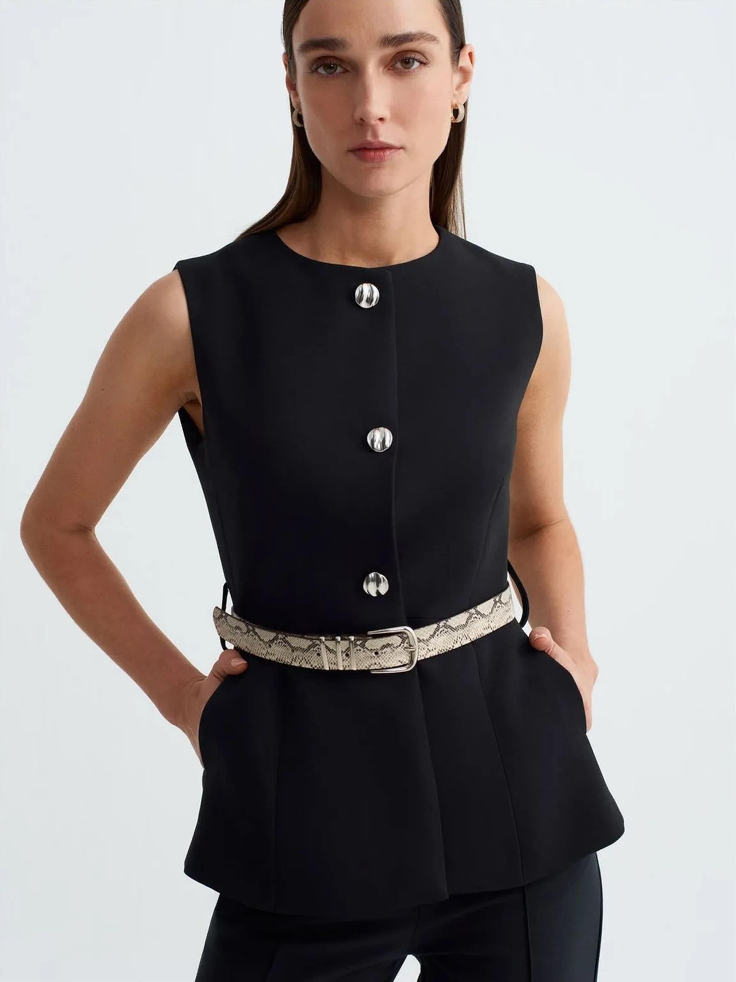 Dilvin Vest in Black
