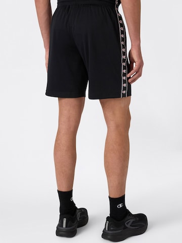 Champion Authentic Athletic Apparel Regular Housut värissä musta