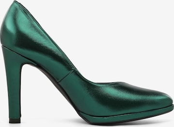 PETER KAISER Pumps in Green