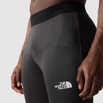 THE NORTH FACE Skinny Παντελόνι φόρμας σε γκρι