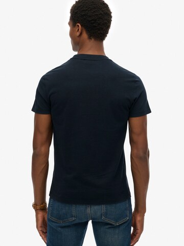 Superdry & Co Paita 'ESSENTIAL' värissä musta