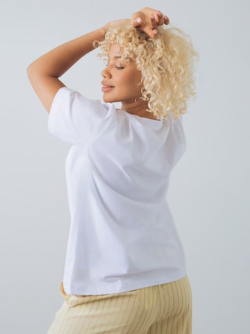Honest Basics Shirt 'Hipster' in Wit