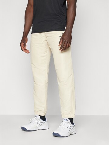 Sergio Tacchini Štandardný strih Športové nohavice 'CARSON' - Biela: predná strana