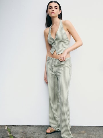 Wide leg Pantaloni di Pull&Bear in verde