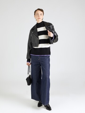 Frieda & Freddies NY Pullover in Schwarz