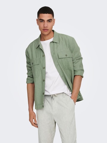 Only & Sons Regular fit Skjorta 'Kennet' i grön: framsida