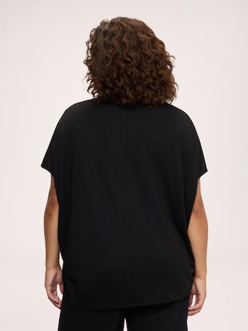 Maglietta di Fiorella Rubino in nero