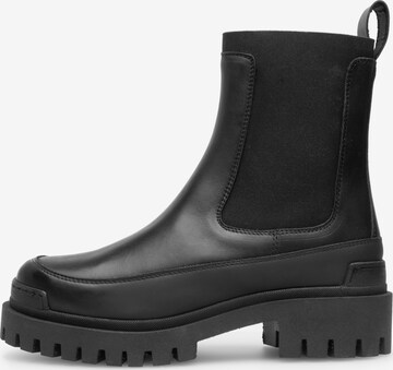 Alle Flache ankle boots im Überblick