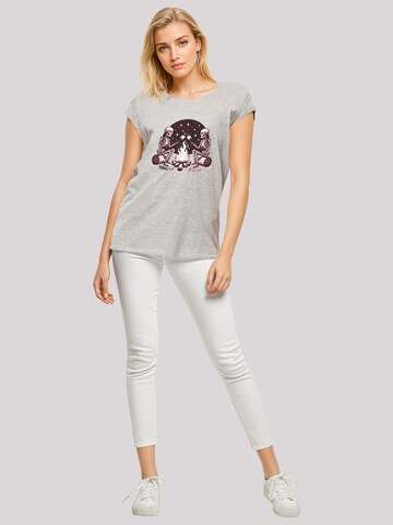 F4NT4STIC T-Shirt 'Skelette Lagerfeuer Marshmallow' in Grau