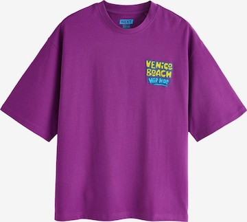 T-Shirt Next en violet : devant