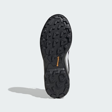 ADIDAS TERREX Lågsko 'Skychaser' i lila