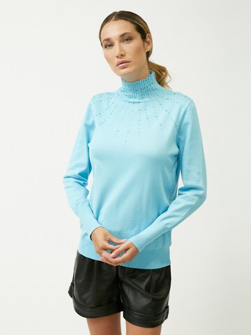 Influencer - Jersey en azul: frente