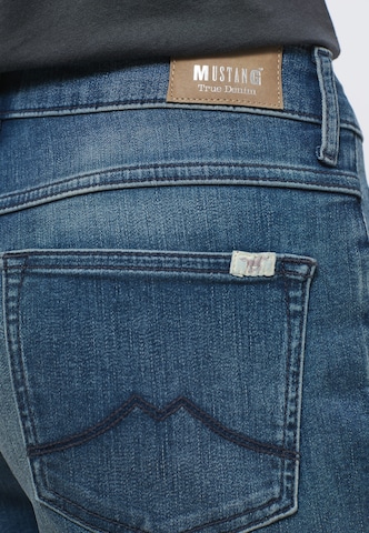 MUSTANG Slimfit Jeans in Blau