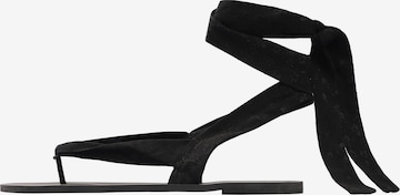 Scalpers T-bar sandals 'Gabi' in Black: front