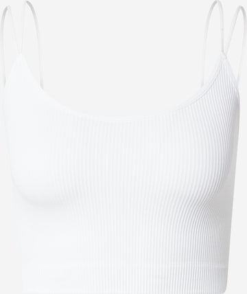 Top 'CINDY' de la BDG Urban Outfitters pe alb: față