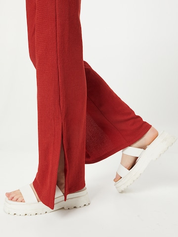 Bootcut Pantalon Koton en rouge