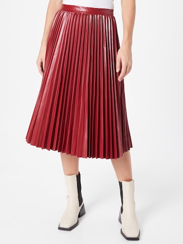Coast Skirt in Red: front