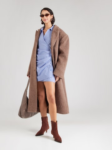 Robe-chemise & Other Stories en bleu