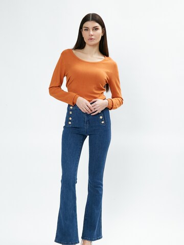 Influencer - Pullover em laranja