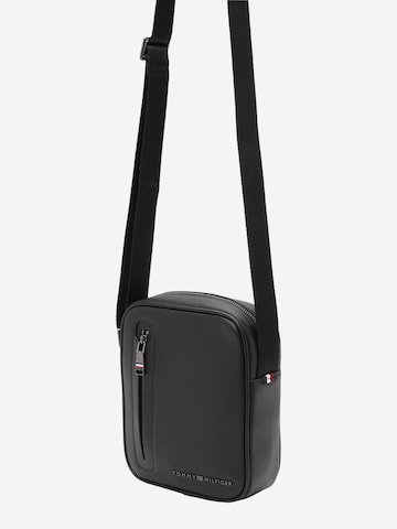 TOMMY HILFIGER Tasche in Schwarz: predná strana