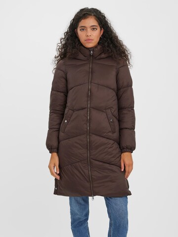 Manteau d’hiver 'Uppsala' VERO MODA en marron : devant