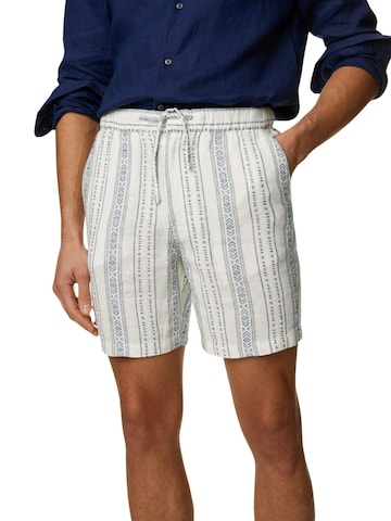 Marks & Spencer Regular Shorts in Weiß