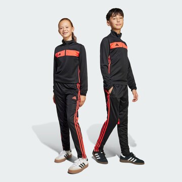 ADIDAS PERFORMANCE Tapered Sportbroek 'Tiro 25 Essentials' in Zwart: voorkant