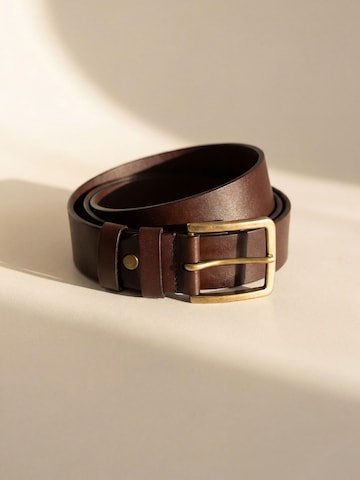 Ceinture 'The Smith Leather Belt' ARMIE en marron : devant