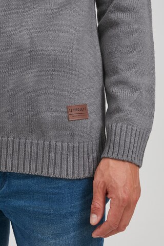 11 Project Sweater 'Noan' in Grey