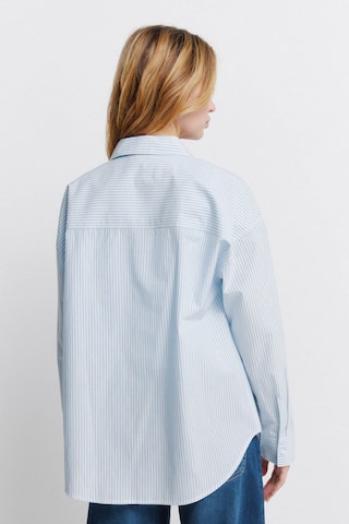 Springfield Blouse in Blue